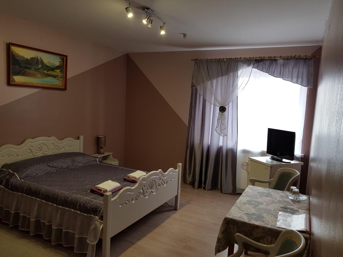 Hotel Suvorov Кобрин Экстерьер фото